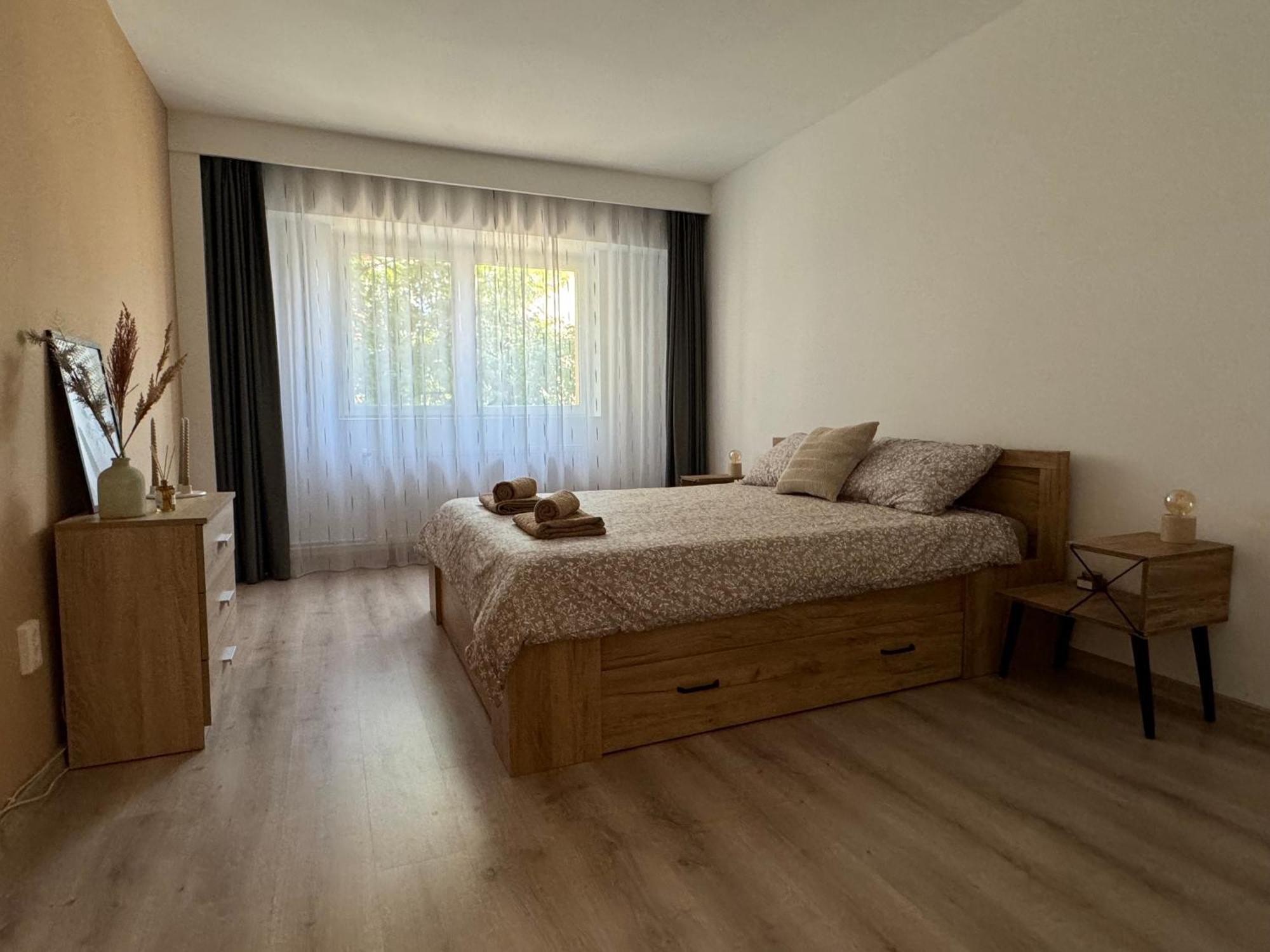 Lareina Apartament Cluj-Napoca Eksteriør bilde
